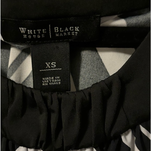 Ladies Top - Picture 3 of 3